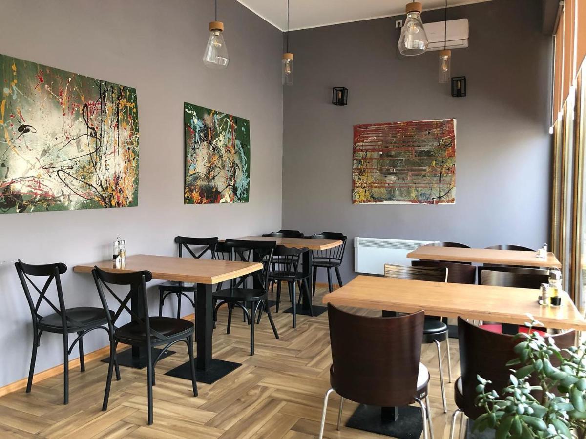 Garni Ideal Zrenjanin Bagian luar foto